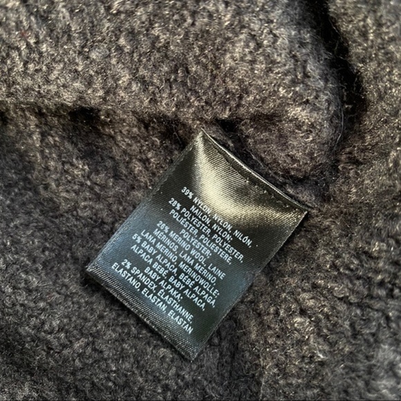 NWT Anthro Clayton Oversized Soft Nubby V-Neck Sweater - Picture 10 of 10